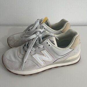 New Balance 574 Sneaker (Women) Reflection White Size 7.5 B